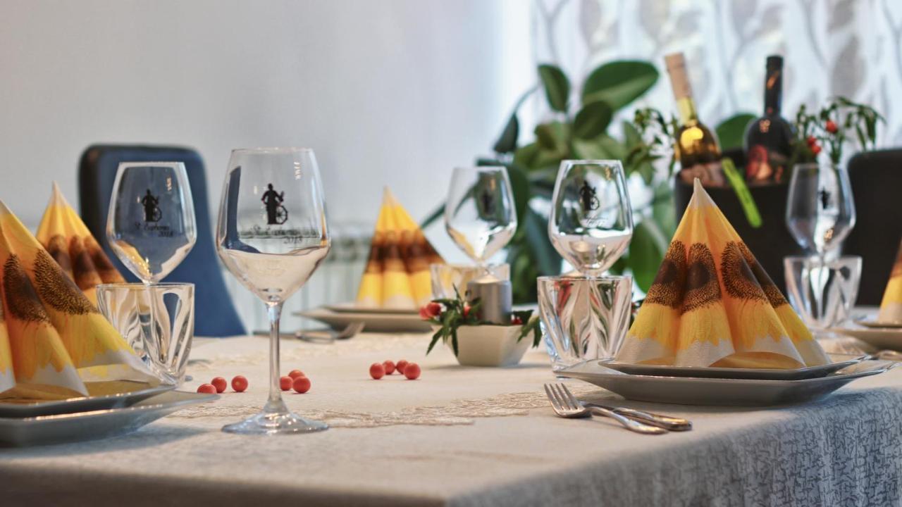 רוביני Guesthouse Esma מראה חיצוני תמונה