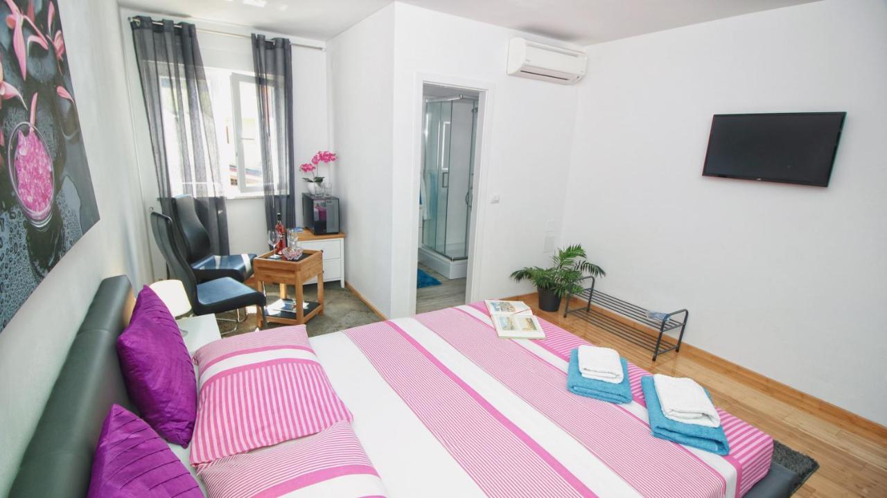 רוביני Guesthouse Esma מראה חיצוני תמונה
