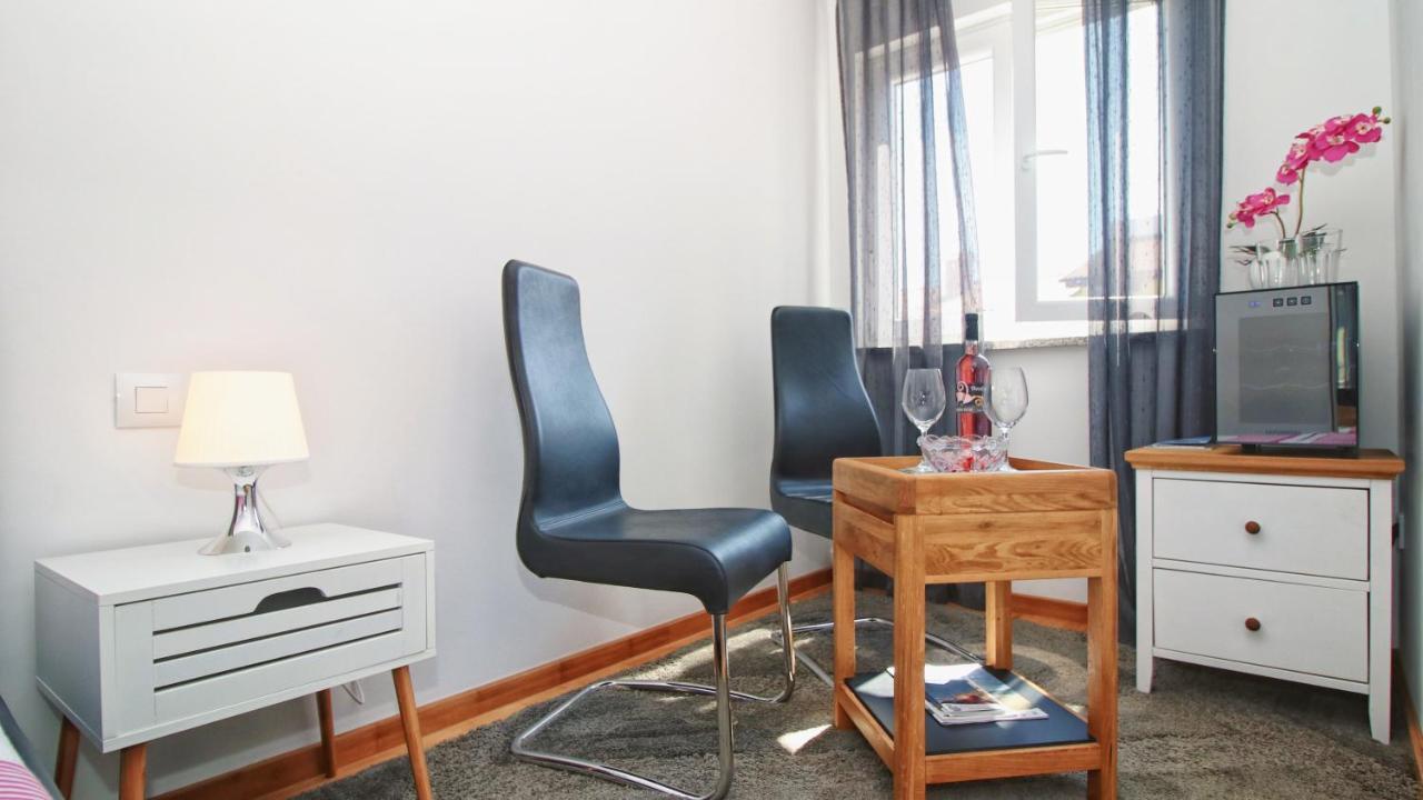 רוביני Guesthouse Esma מראה חיצוני תמונה