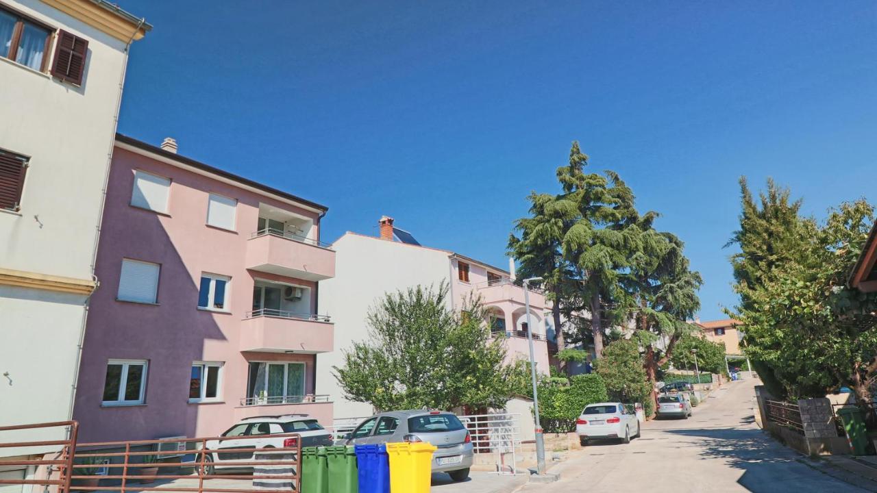 רוביני Guesthouse Esma מראה חיצוני תמונה