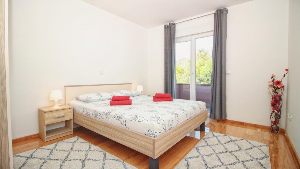 רוביני Guesthouse Esma מראה חיצוני תמונה