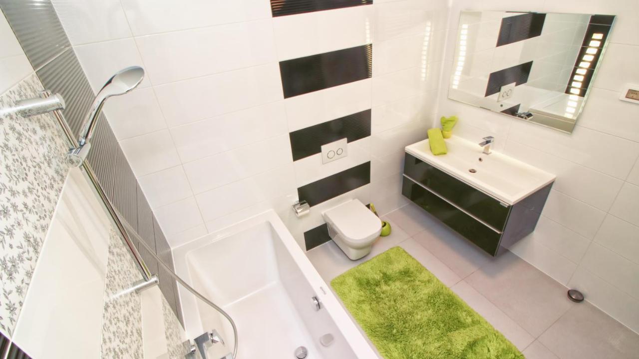 רוביני Guesthouse Esma מראה חיצוני תמונה