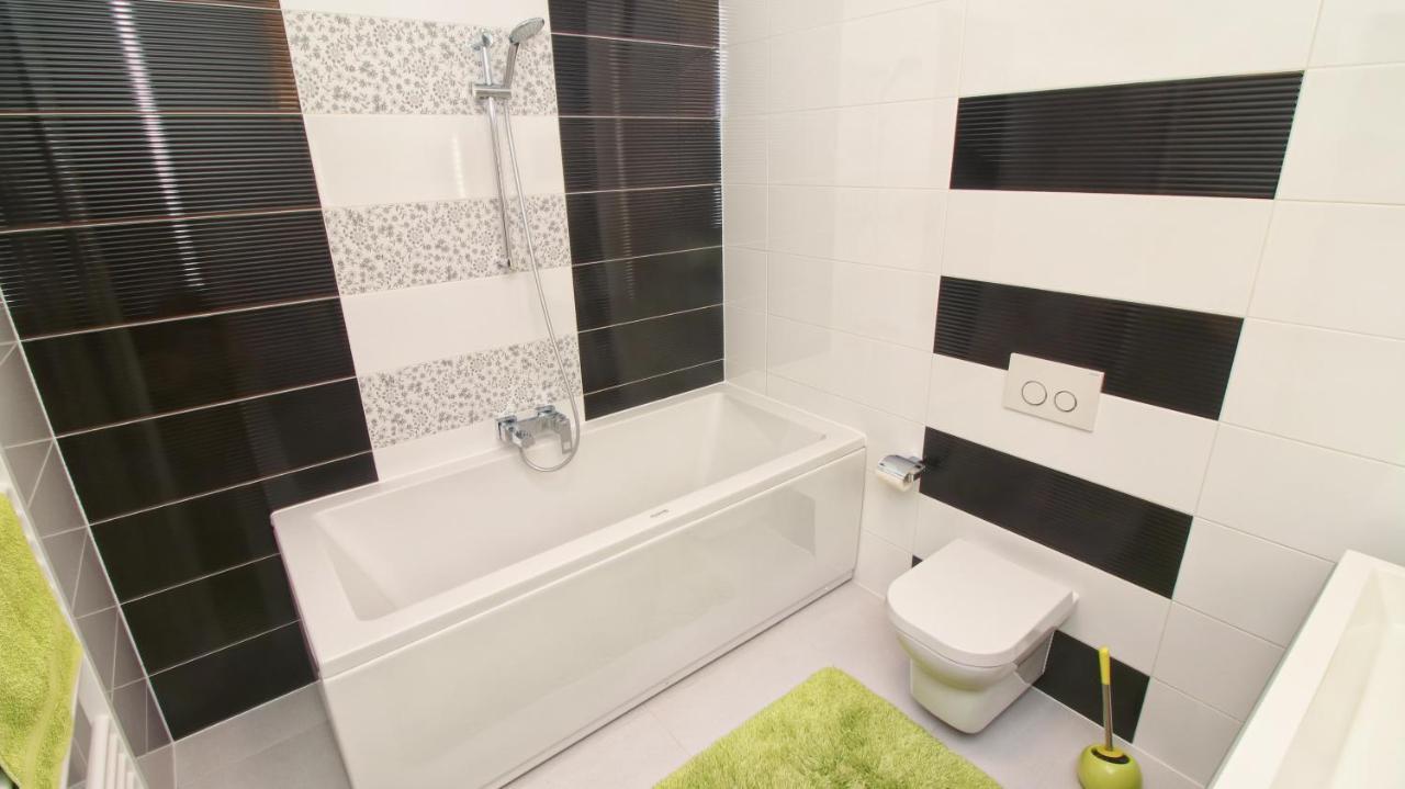 רוביני Guesthouse Esma מראה חיצוני תמונה