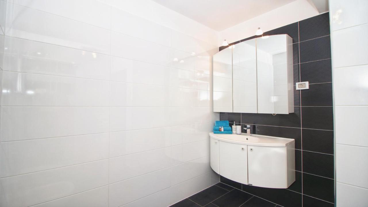 רוביני Guesthouse Esma מראה חיצוני תמונה