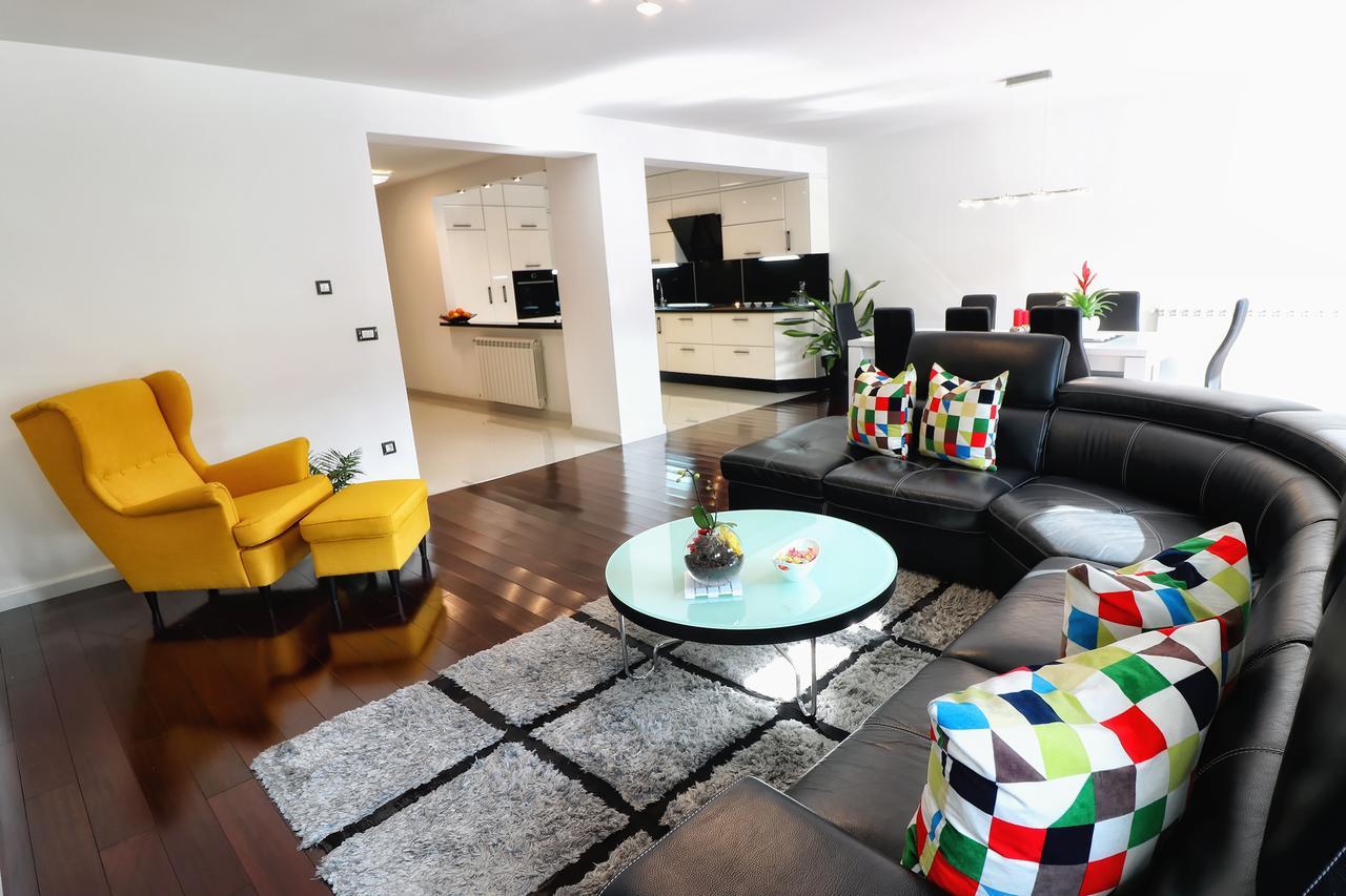 רוביני Guesthouse Esma מראה חיצוני תמונה